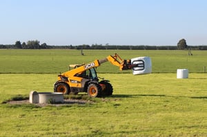 Rata Bale Clamp on JCB Telehandler