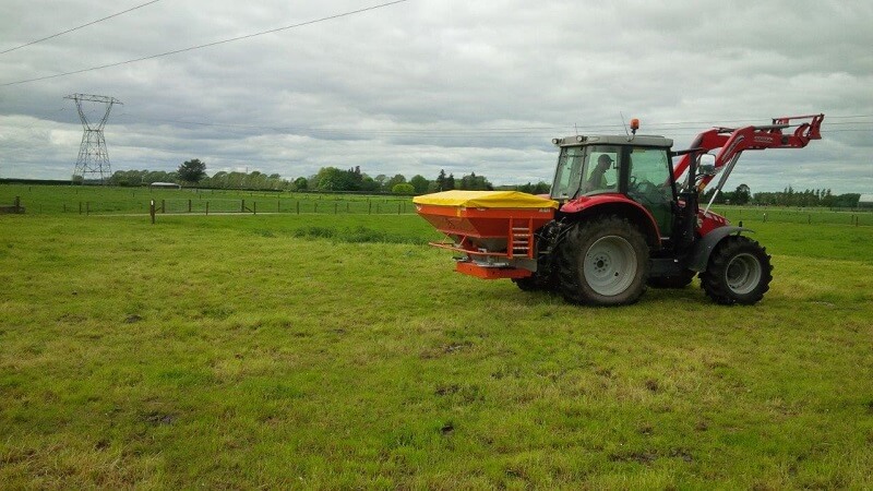 Agrex XDI tractor mounted bulk spreader