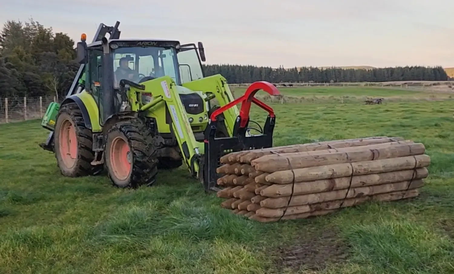 30.5.2025 Rata Post and Log Fork 1500pix (1)