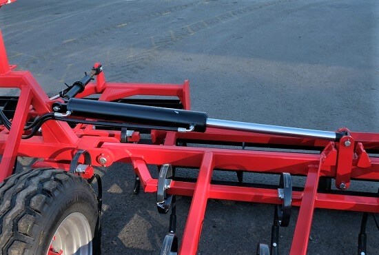 Hydraulic Cultivator Wing Lift