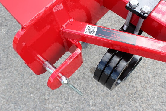 3 point linkage mount on Rata 904 Grubber cultivator